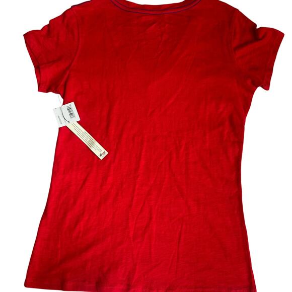G-III 4her Red, MLB Philadelphia Phillies, V-Neck, Short Sleeve T-Shirt NWT- M - Picture 2 of 10